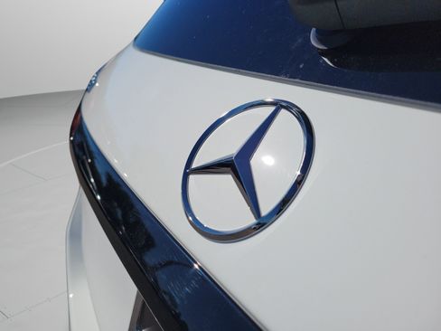 Certified 2026 Mercedes-Benz GLC 300 image 31