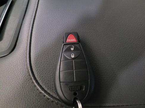 Used 2020 RAM 1500 Tradesman w/ Tradesman SXT Package image 32