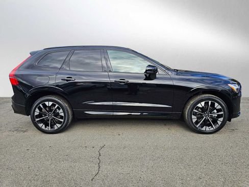 New 2026 Volvo XC60 B5 Plus w/ Protection Package Premier image 2