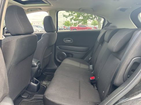 Used 2016 Honda HR-V EX image 15