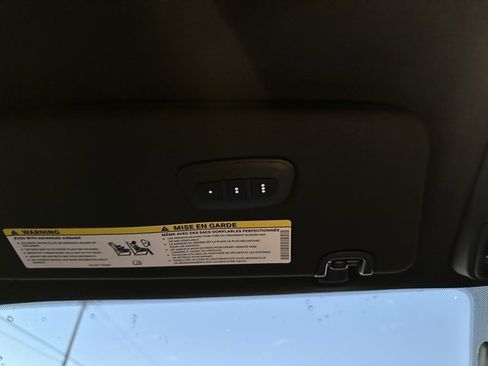 Used 2023 Chrysler Pacifica Limited w/ S Appearance Package image 33