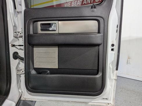 Used 2014 Ford F150 Raptor w/ Equipment Group 801A Luxury image 25