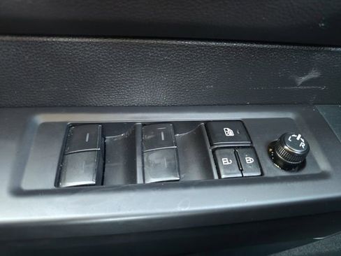 Used 2023 Toyota Tundra SR5 w/ SR5 Convenience Package RWD image 29