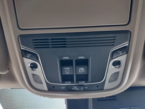 Used 2023 Honda Ridgeline RTL-E image 32