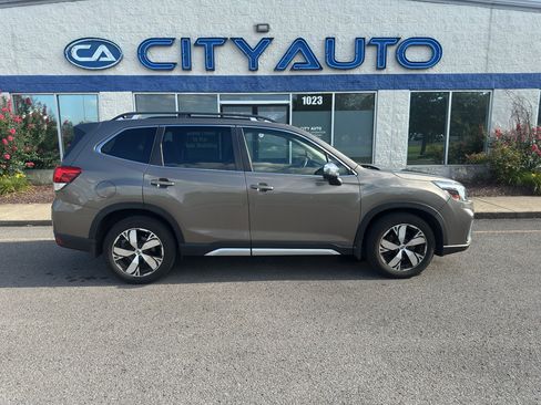 Used 2021 Subaru Forester Touring w/ Popular Package #2 AWD/4WD image 3