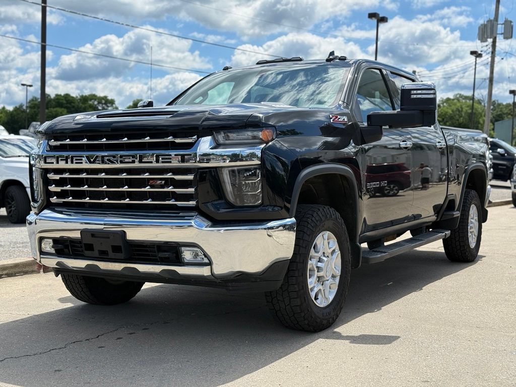 Used 2020 Chevrolet Silverado 2500 LTZ w/ Z71 Off-Road Package AWD/4WD image 2
