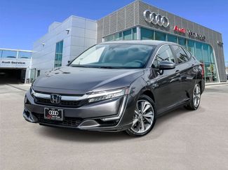 Used 2019 Honda Clarity Touring video 1