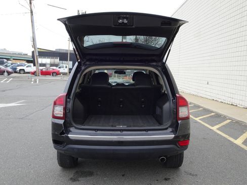 Used 2017 Jeep Compass High Altitude image 9