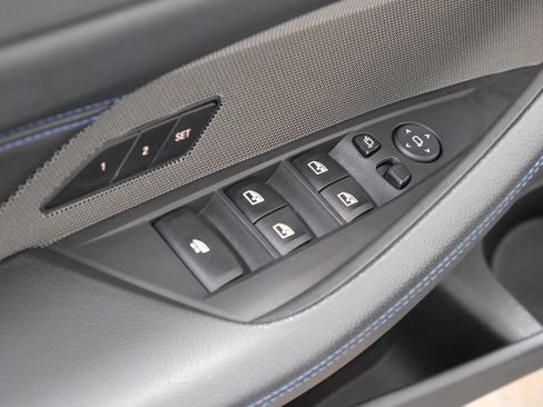 Used 2022 BMW M440i Convertible RWD image 30