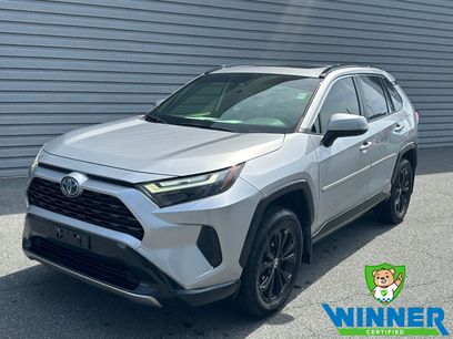 Used 2022 Toyota RAV4 SE w/ Convenience Package