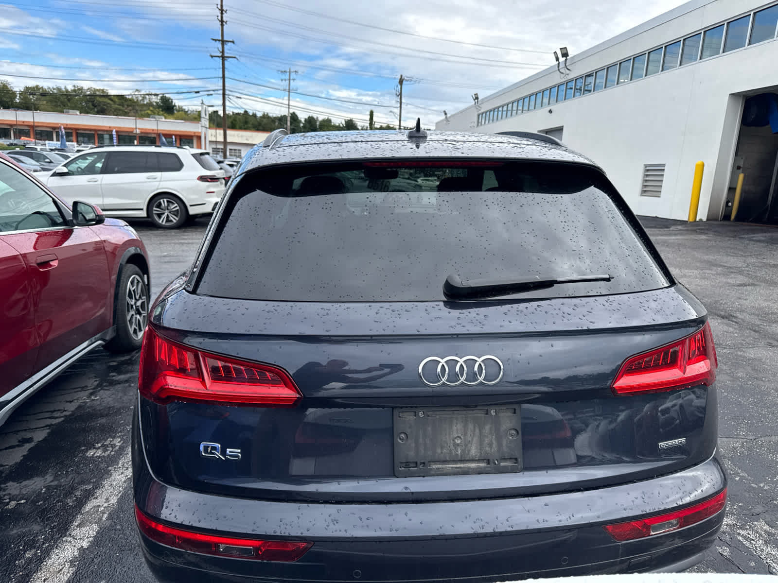 Used 2020 Audi Q5 2.0T Premium w/ Titanium Sport Package AWD/4WD image 6