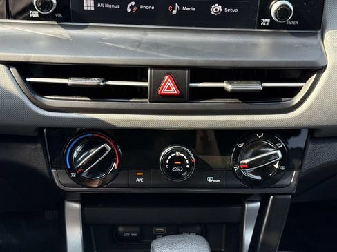 Used 2026 Kia Seltos LX FWD image 6