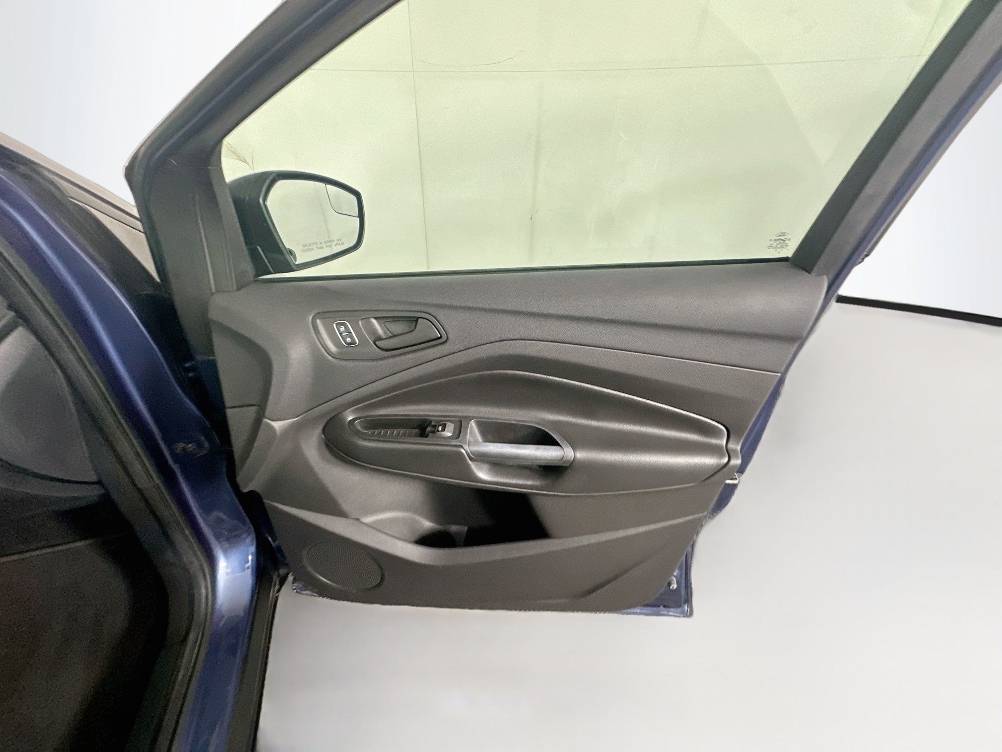 Used 2018 Ford Escape S FWD image 30