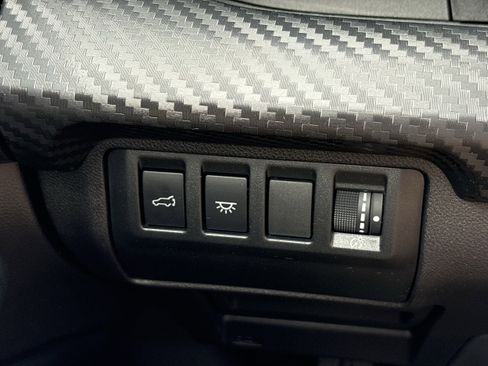 Certified 2025 Subaru Ascent Premium AWD/4WD image 17