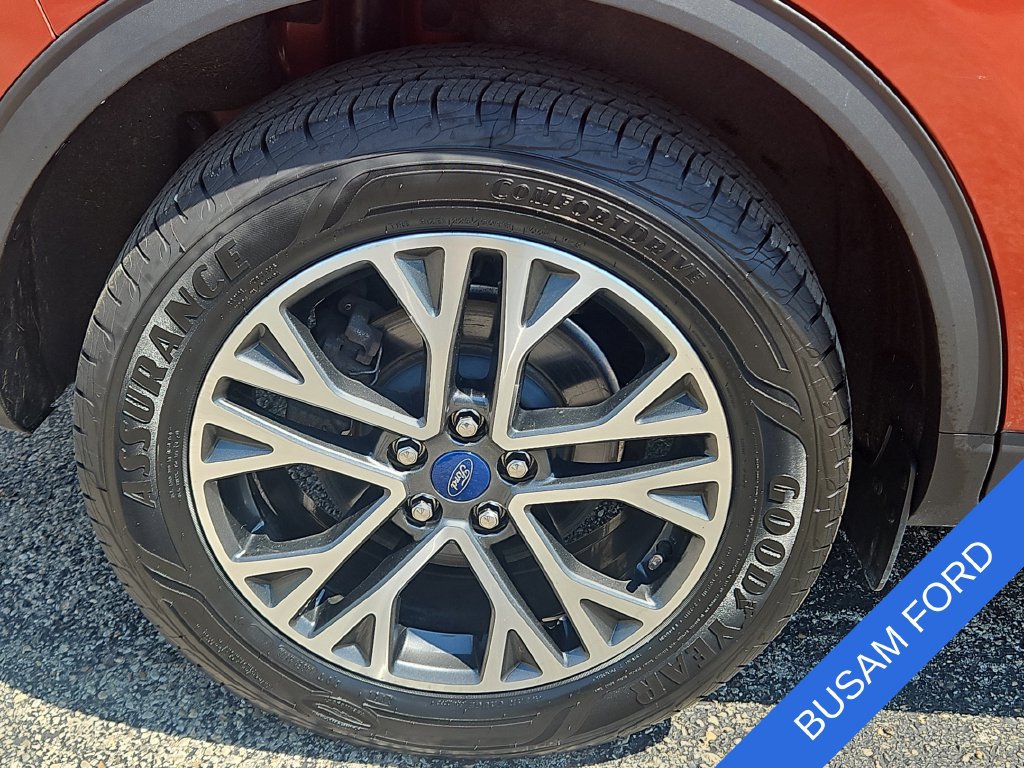 Used 2020 Ford Escape SEL AWD/4WD image 5