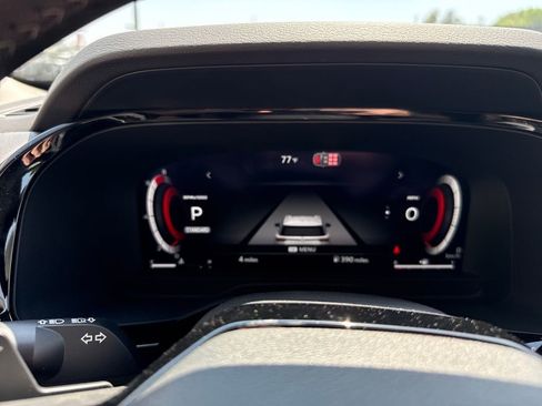 New 2026 Nissan Pathfinder SL FWD image 15