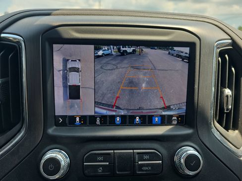 Used 2022 GMC Sierra 3500 Denali AWD/4WD image 18