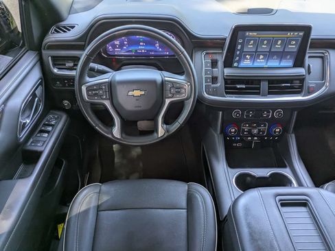 Used 2023 Chevrolet Tahoe Premier RWD image 16