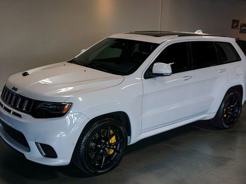 Used 2018 Jeep Grand Cherokee Trackhawk w/ Trailer Tow Group IV image 57