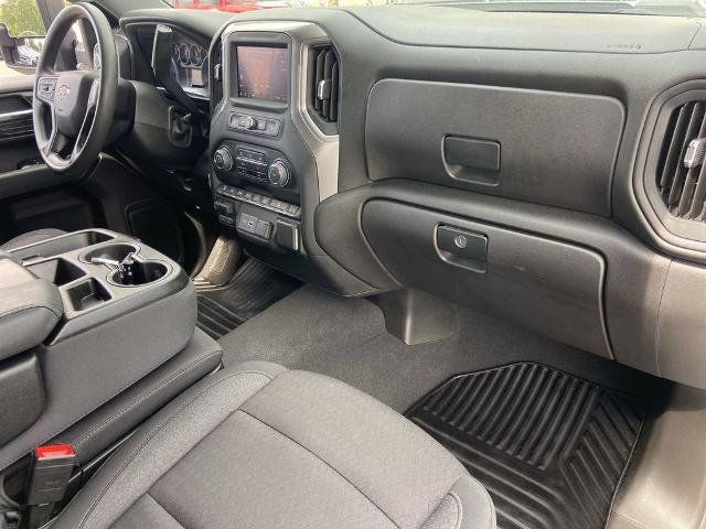 Used 2024 Chevrolet Silverado 2500 Custom w/ Custom Value Package AWD/4WD image 23