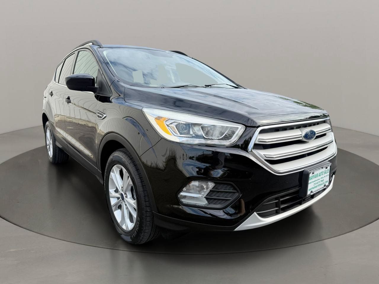Used 2018 Ford Escape SEL AWD/4WD image 3
