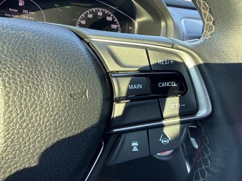 Used 2019 Honda Accord Sport image 21