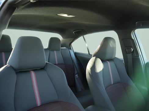 Used 2024 Toyota Corolla SE FWD image 14