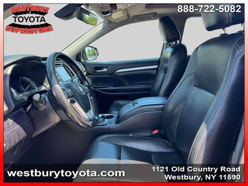 Used 2017 Toyota Highlander XLE AWD/4WD image 20