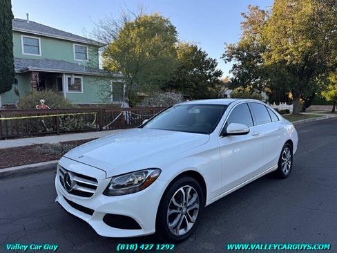 Used 2015 Mercedes-Benz C 300 4MATIC Sedan image 2