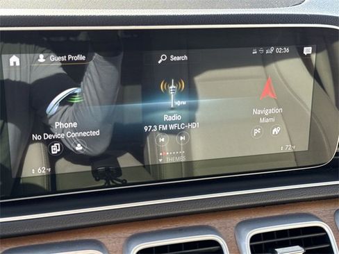 Used 2021 Mercedes-Benz GLE 350 4MATIC image 16