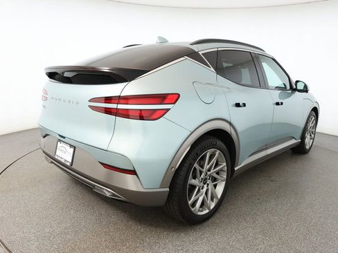 Used 2025 Genesis GV60 Advanced image 4