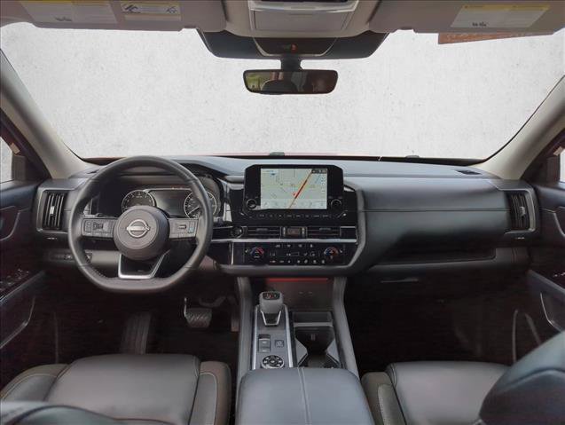 Certified 2025 Nissan Pathfinder SL AWD/4WD image 19