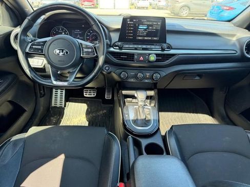 Used 2021 Kia Forte GT-Line w/ GT-Line Premium Package FWD image 8