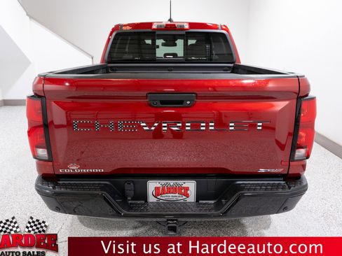 Used 2025 Chevrolet Colorado ZR2 w/ Technology Package image 4
