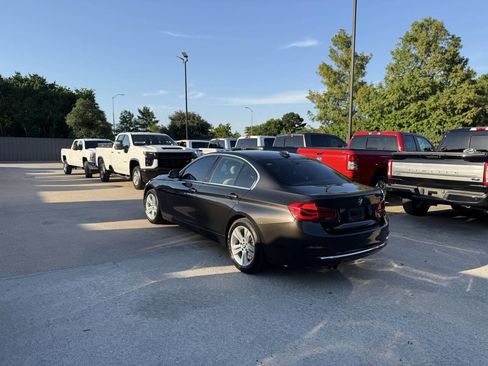 Used 2016 BMW 328i Sedan RWD image 4