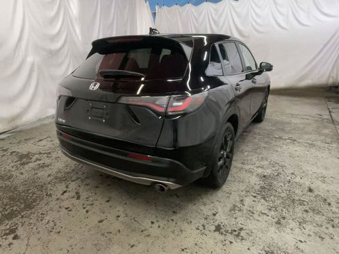 Used 2023 Honda HR-V Sport image 7