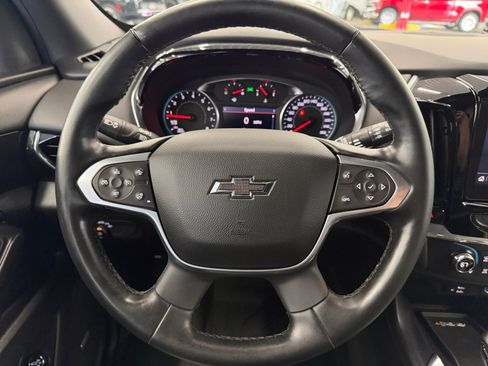 Used 2023 Chevrolet Traverse RS w/ LPO, Floor Liner Package AWD/4WD image 17