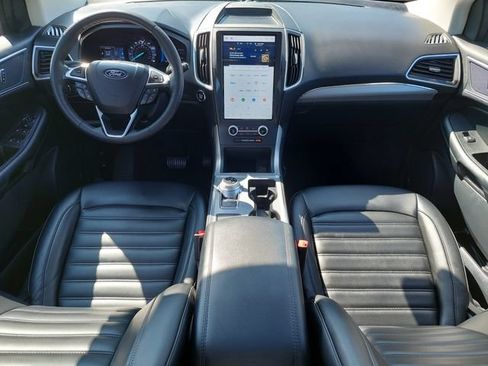 Used 2022 Ford Edge SEL w/ Convenience Package AWD/4WD image 3