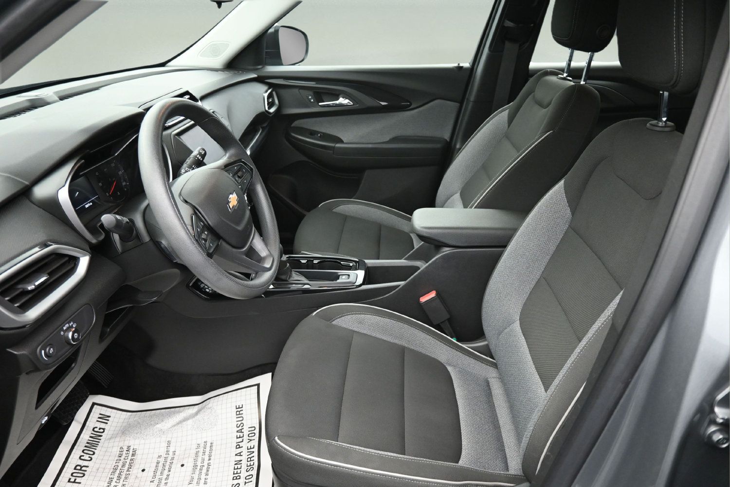 Used 2023 Chevrolet TrailBlazer LS FWD image 11