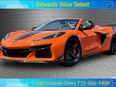Used 2023 Chevrolet Corvette Z06 w/ Stealth Interior Trim Package RWD image 1