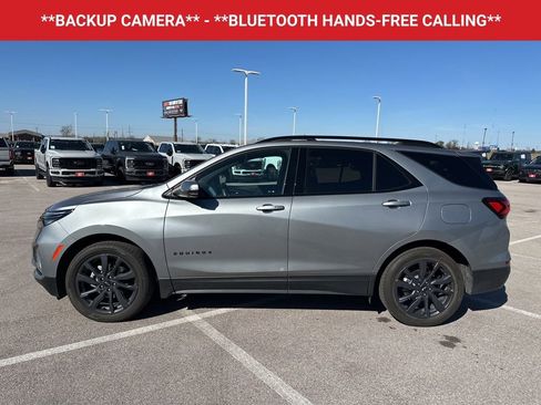 Used 2023 Chevrolet Equinox RS w/ RS Leather Package image 5