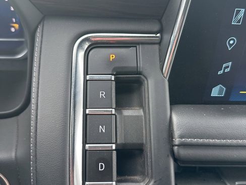 Used 2023 Chevrolet Tahoe LT image 32