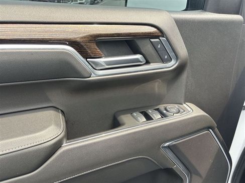 Certified 2024 GMC Sierra 1500 Elevation AWD/4WD image 23