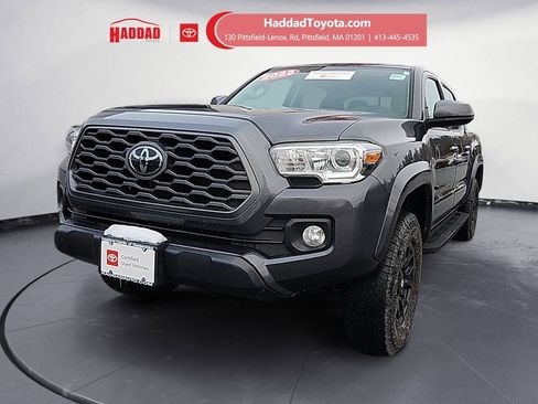 Certified 2022 Toyota Tacoma SR5 image 1