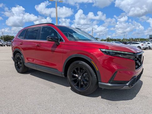 Used 2024 Honda CR-V Sport image 2