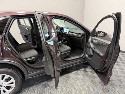 Used 2023 Ford Escape Active w/ Tech Pack #2 AWD/4WD image 22