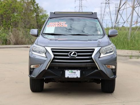 Used 2015 Lexus GX 460 w/ Premium Package image 2