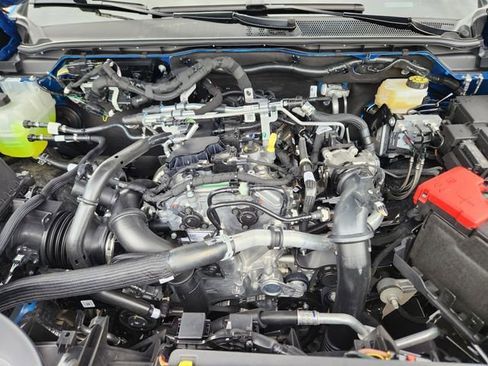 New 2025 Ford Ranger XLT w/ Equipment Group 301A High image 19