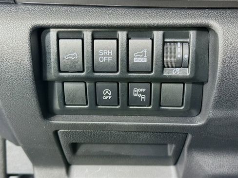 Used 2024 Subaru Forester Premium image 10