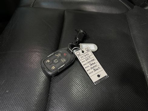 Used 2017 Chevrolet Tahoe Premier AWD/4WD image 39